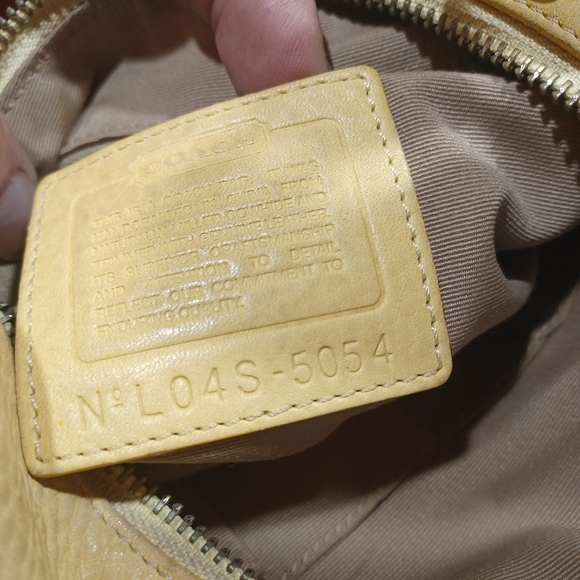 Coach Hamptons hobo - Picture 11 of 14